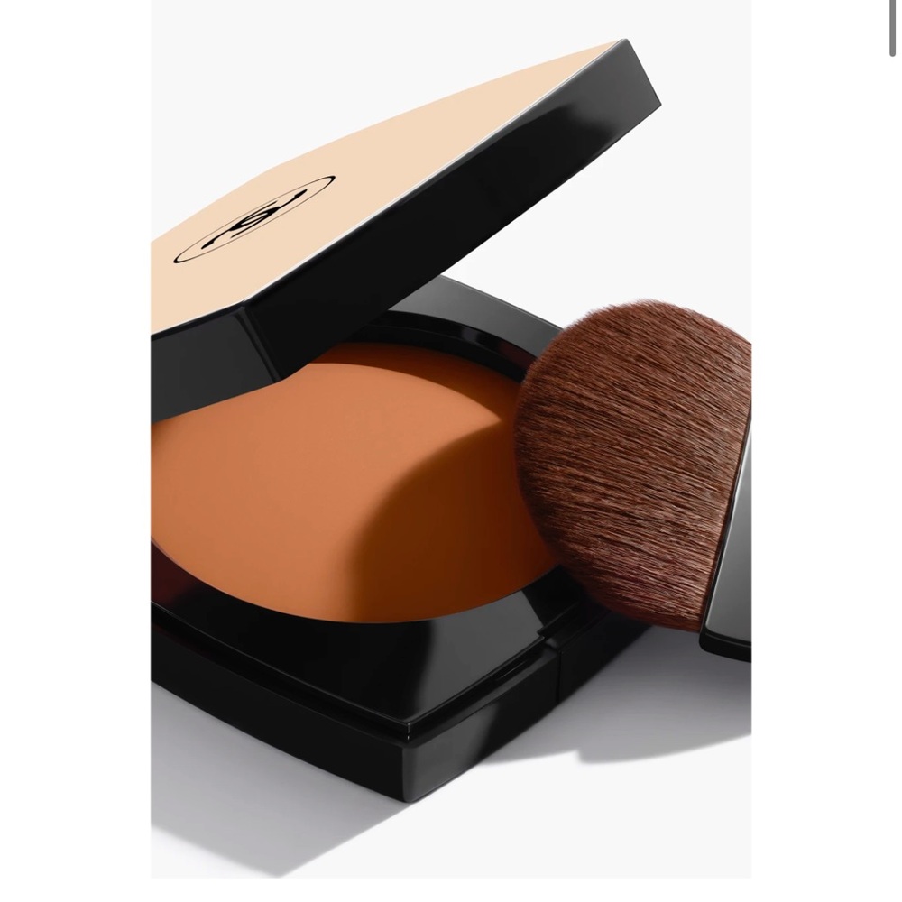 Healthy Glow Sheer Powder Chanel B60